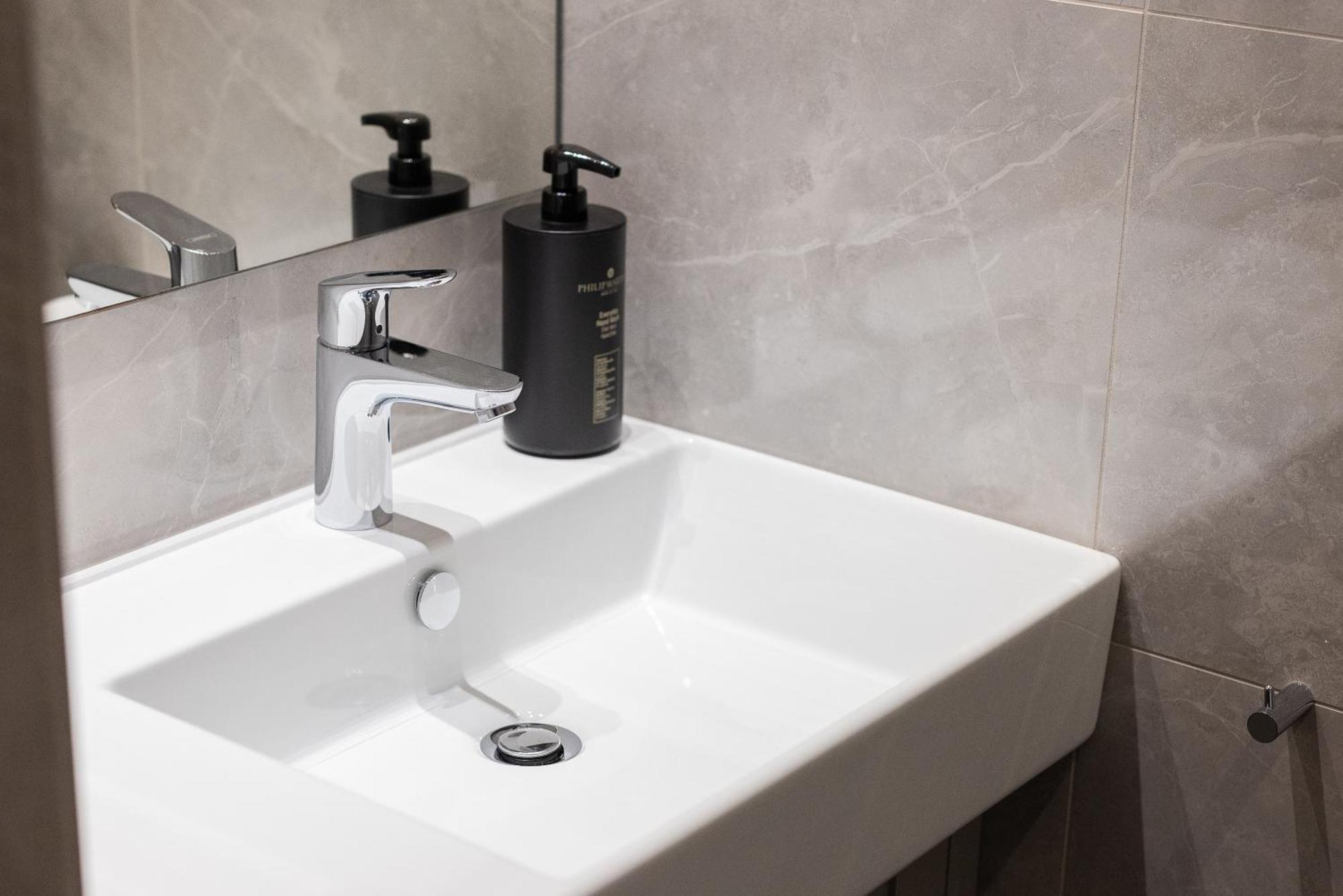 Отель Porta Nera Private Living - Adults Only Флоренция Экстерьер фото